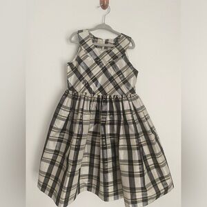 Black and Gold size 6 girls dress Bonnie Jean
